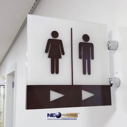 Placa de porta  para identificação de banheiro