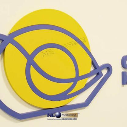 Logo Personalizado em MDF para Clínica